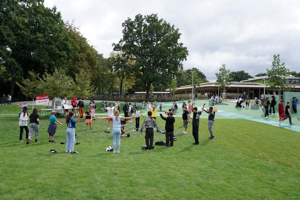 Vielfältige Angebote im Born